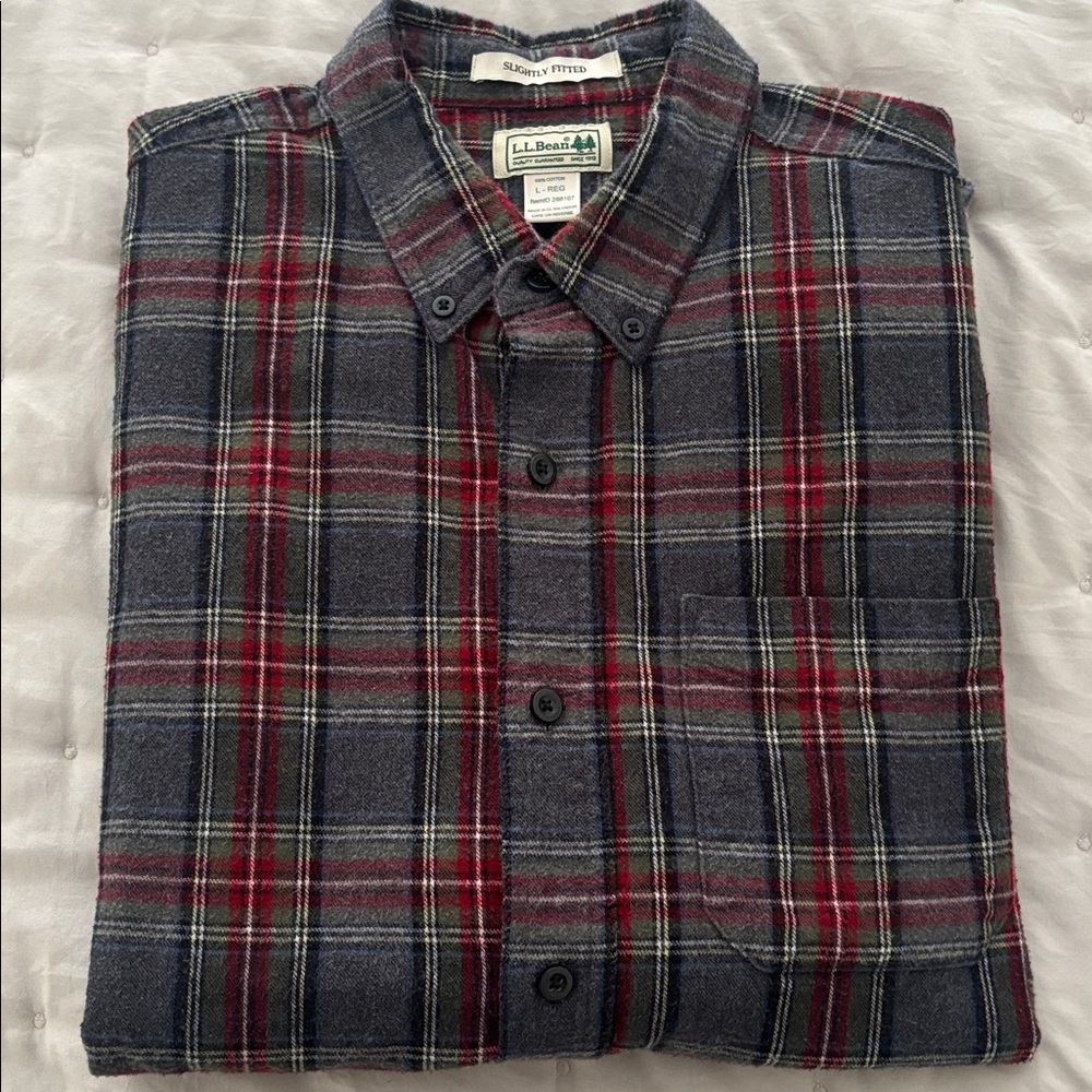 Men’s L.L. Bean Slightly Fitted Flannel Button Down Long Sleeve Shirt Sz Large